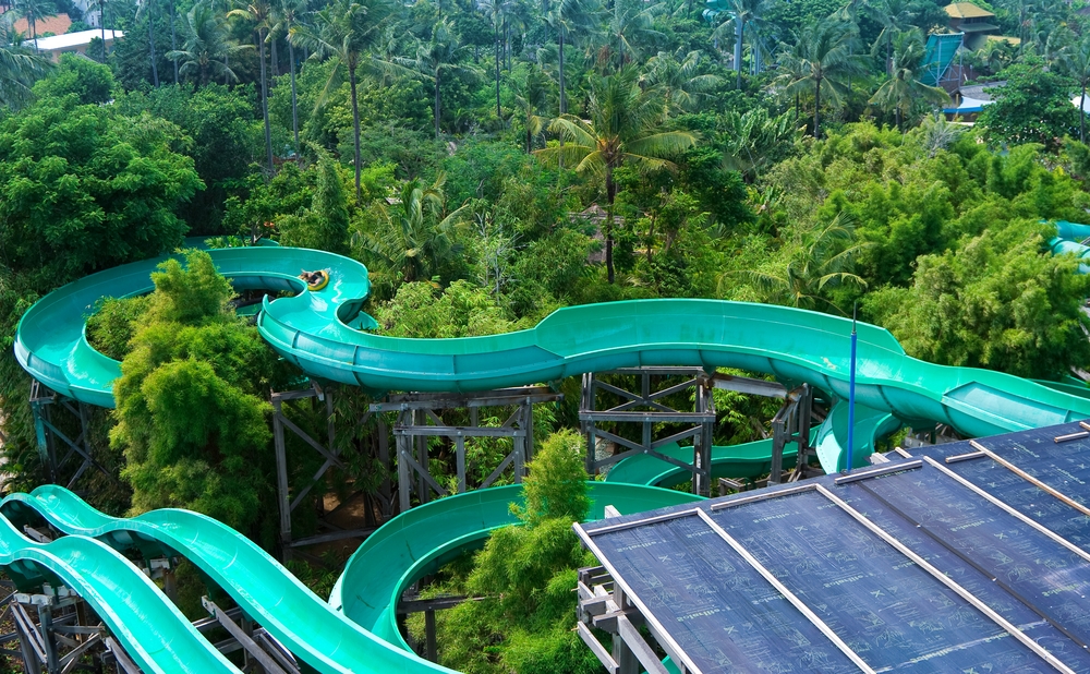 Hanford-Water Park-in-Dubai